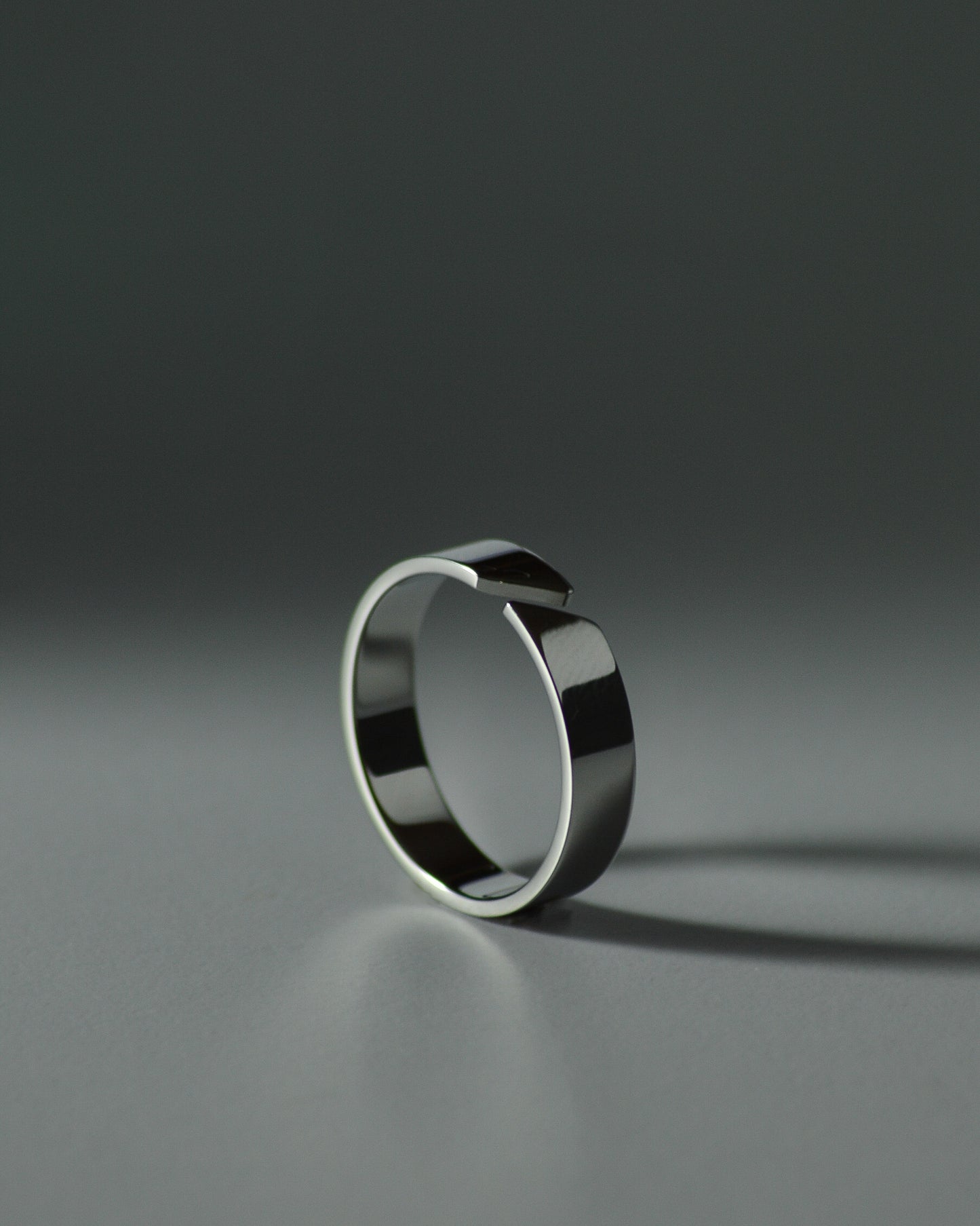 Wide Ring
